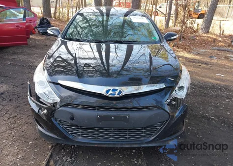 2015 Hyundai Sonata Hybrid из США, поврежденный, VIN KMHEC4A45FA135141